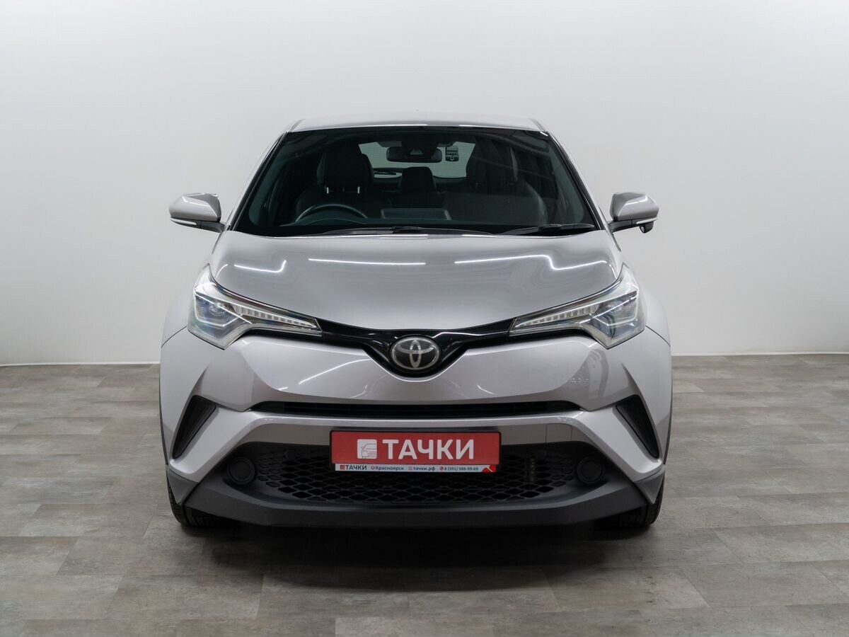 Toyota C-HR 2017 - фото автомобиля