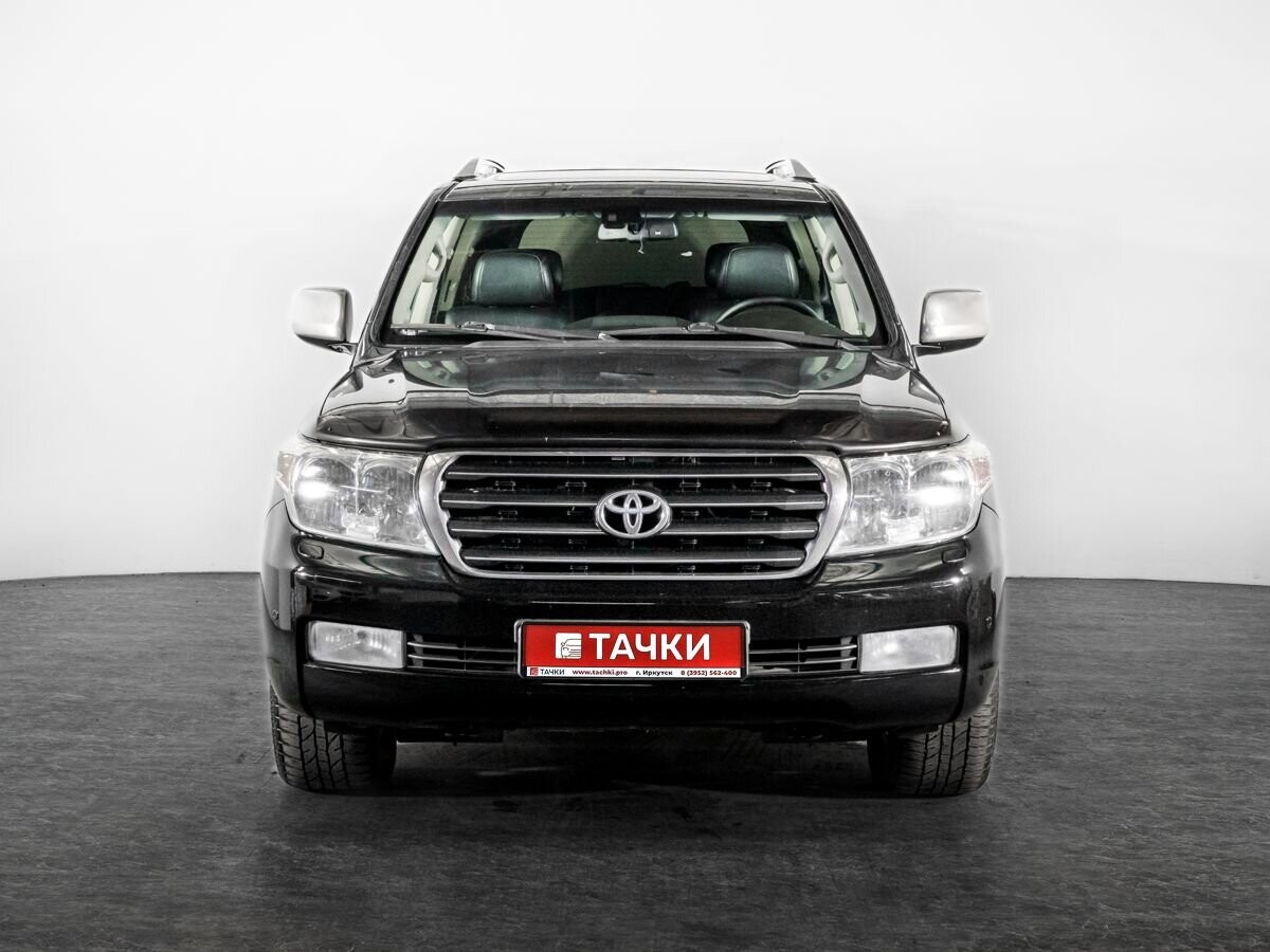 Toyota Land Cruiser 2011 - фото автомобиля