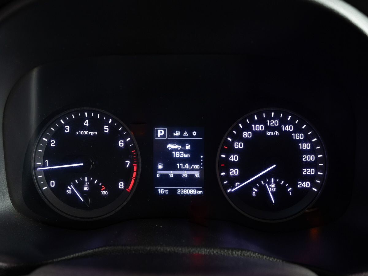 Hyundai Tucson 2016 - фото автомобиля