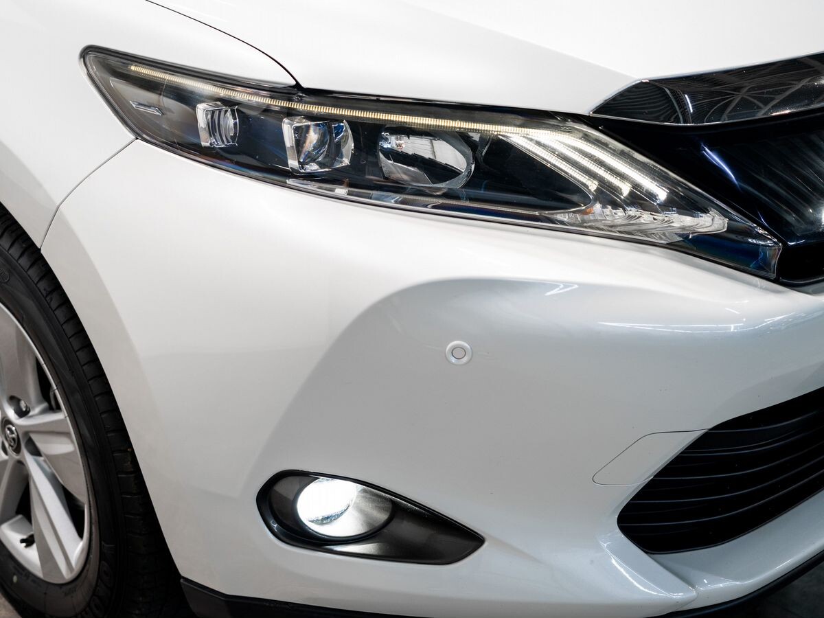 Toyota Harrier 2015 - фото автомобиля