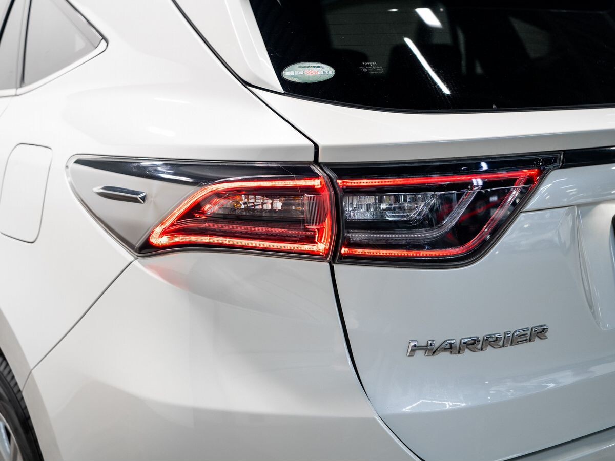 Toyota Harrier 2015 - фото автомобиля