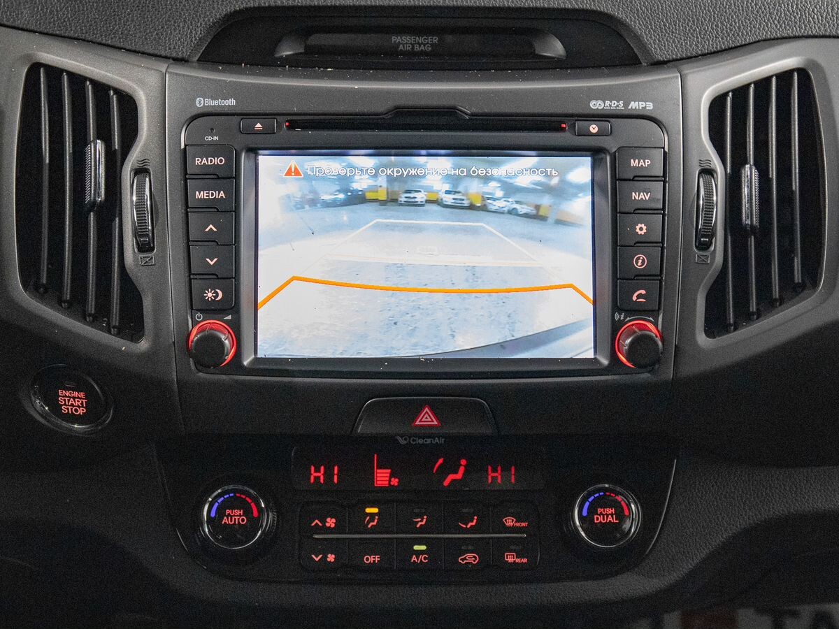 Kia Sportage 2012 - фото автомобиля
