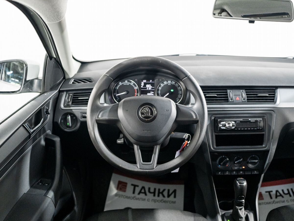 Skoda Rapid 2018 - фото автомобиля