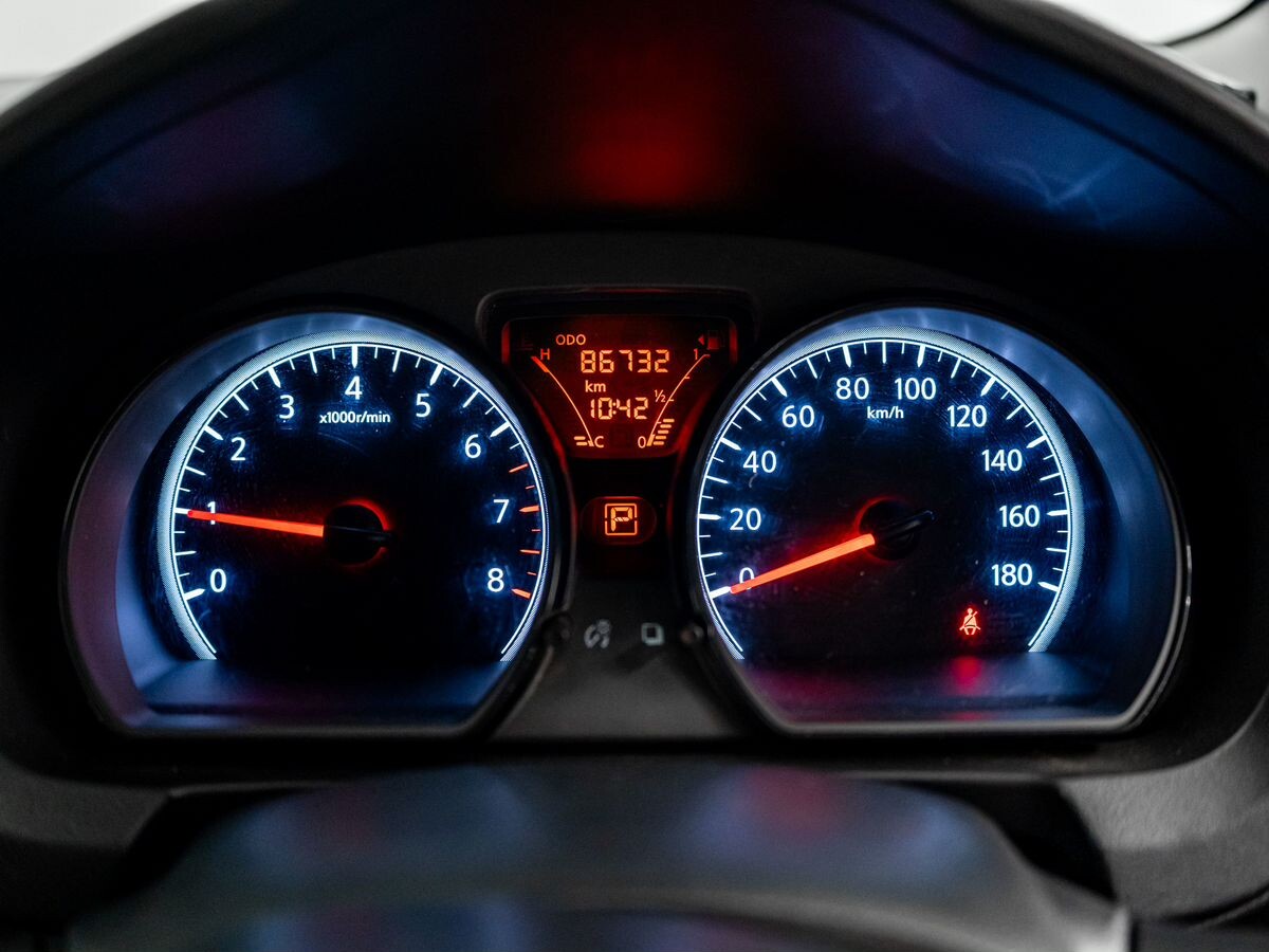 Nissan Note 2020 - фото автомобиля