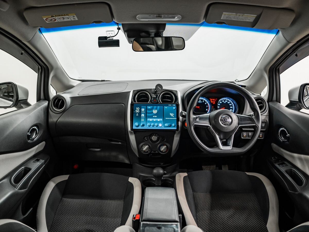 Nissan Note 2020 - фото автомобиля