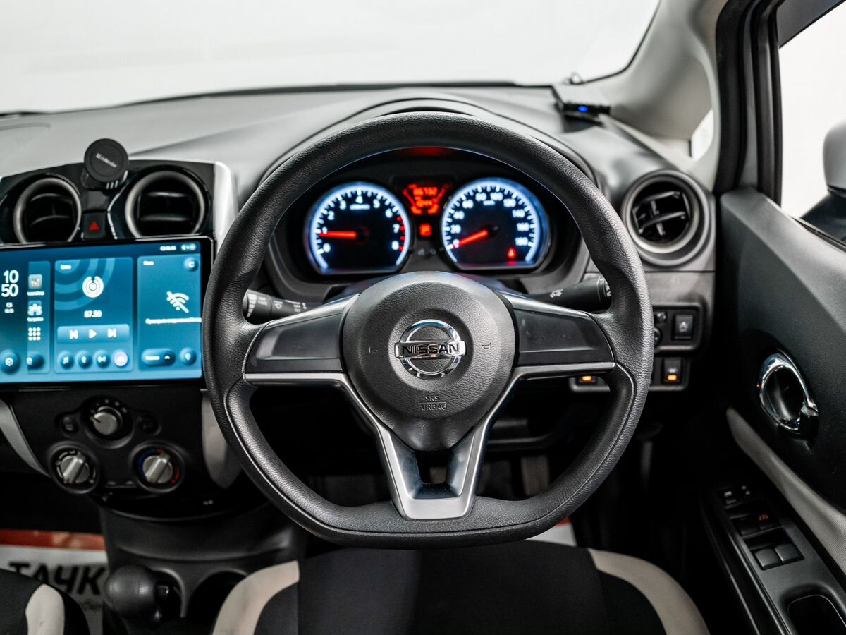 Nissan Note 2020 - фото автомобиля