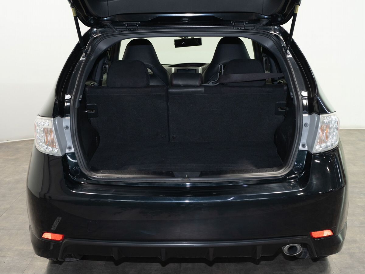 Subaru Impreza 2011 - фото автомобиля