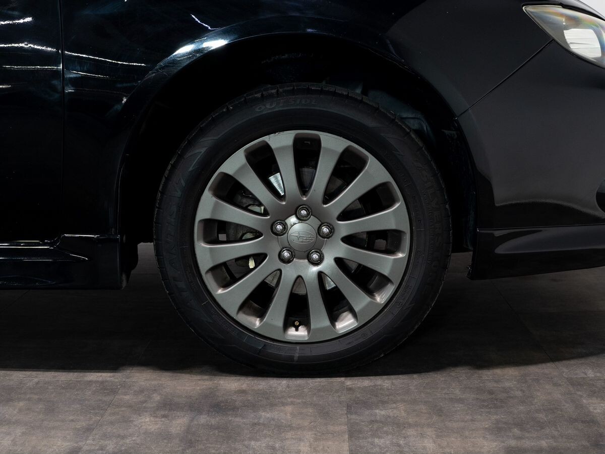 Subaru Impreza 2011 - фото автомобиля