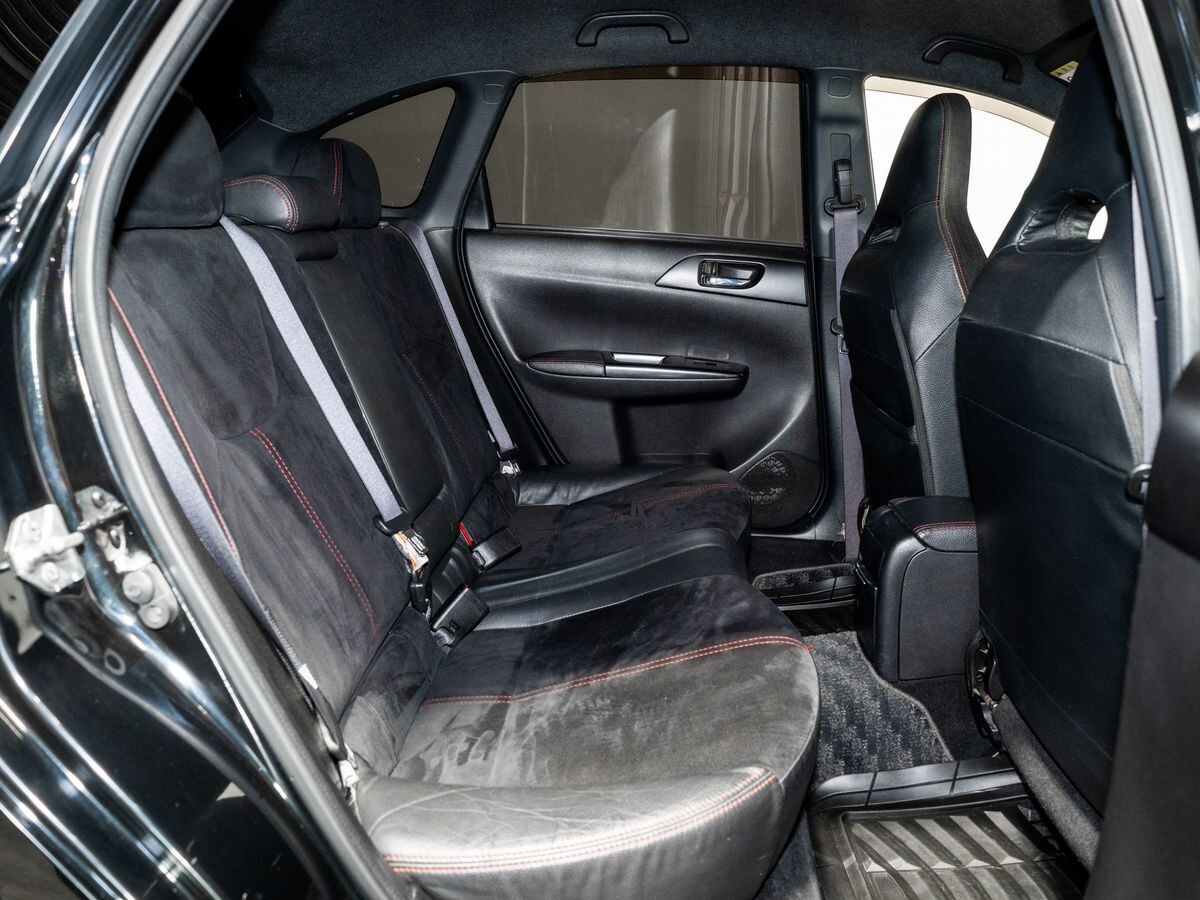 Subaru Impreza 2011 - фото автомобиля