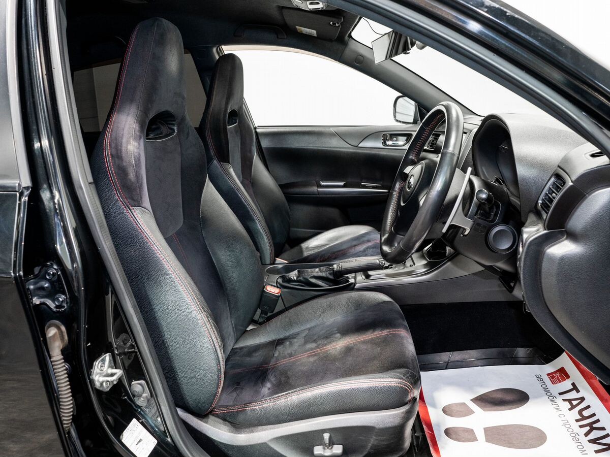 Subaru Impreza 2011 - фото автомобиля