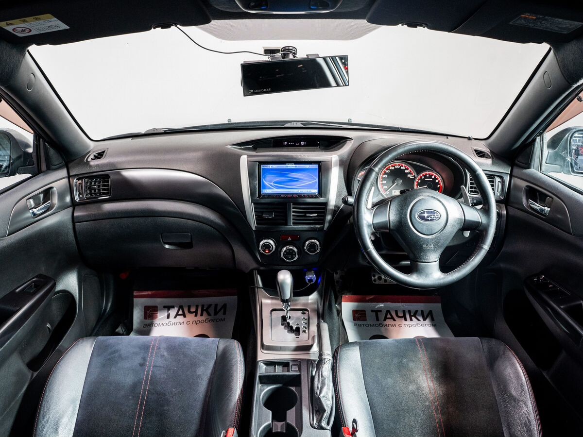 Subaru Impreza 2011 - фото автомобиля