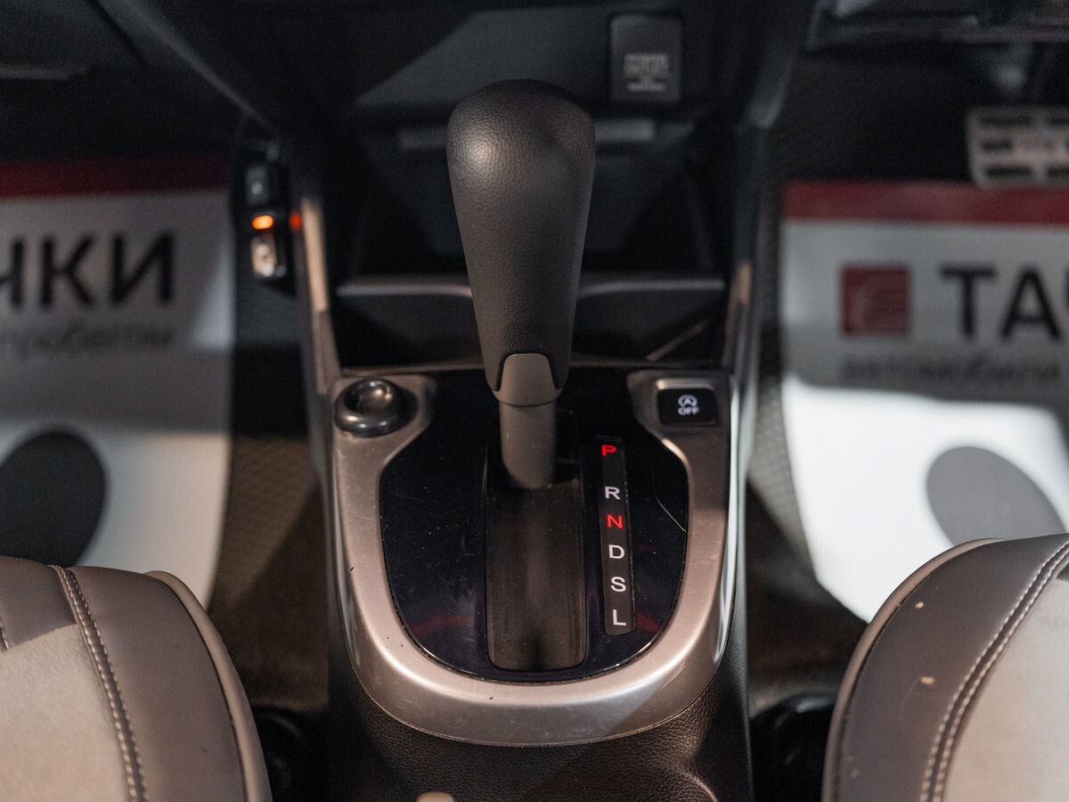 Honda Fit 2019 - фото автомобиля