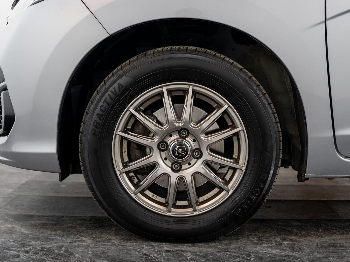 Honda Fit 2019 - фото автомобиля