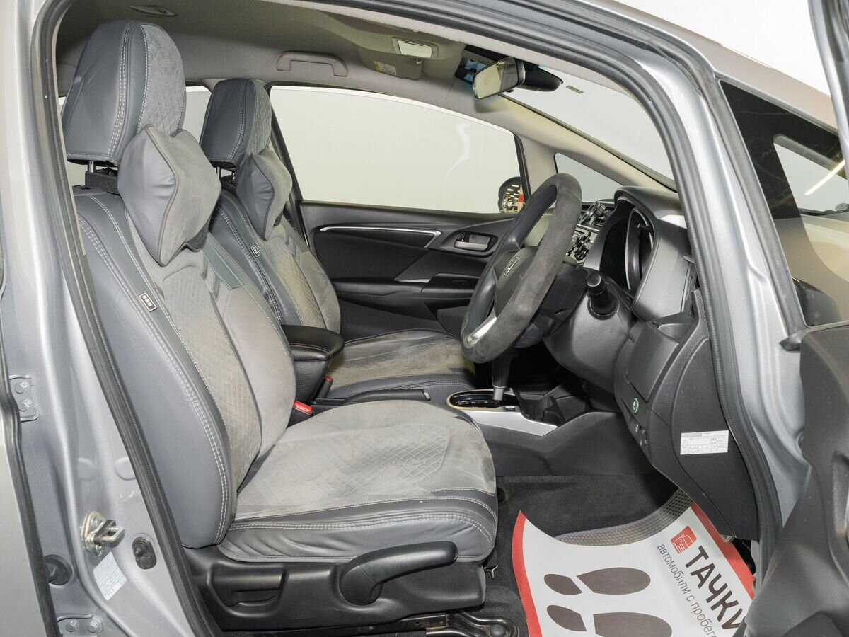 Honda Fit 2019 - фото автомобиля