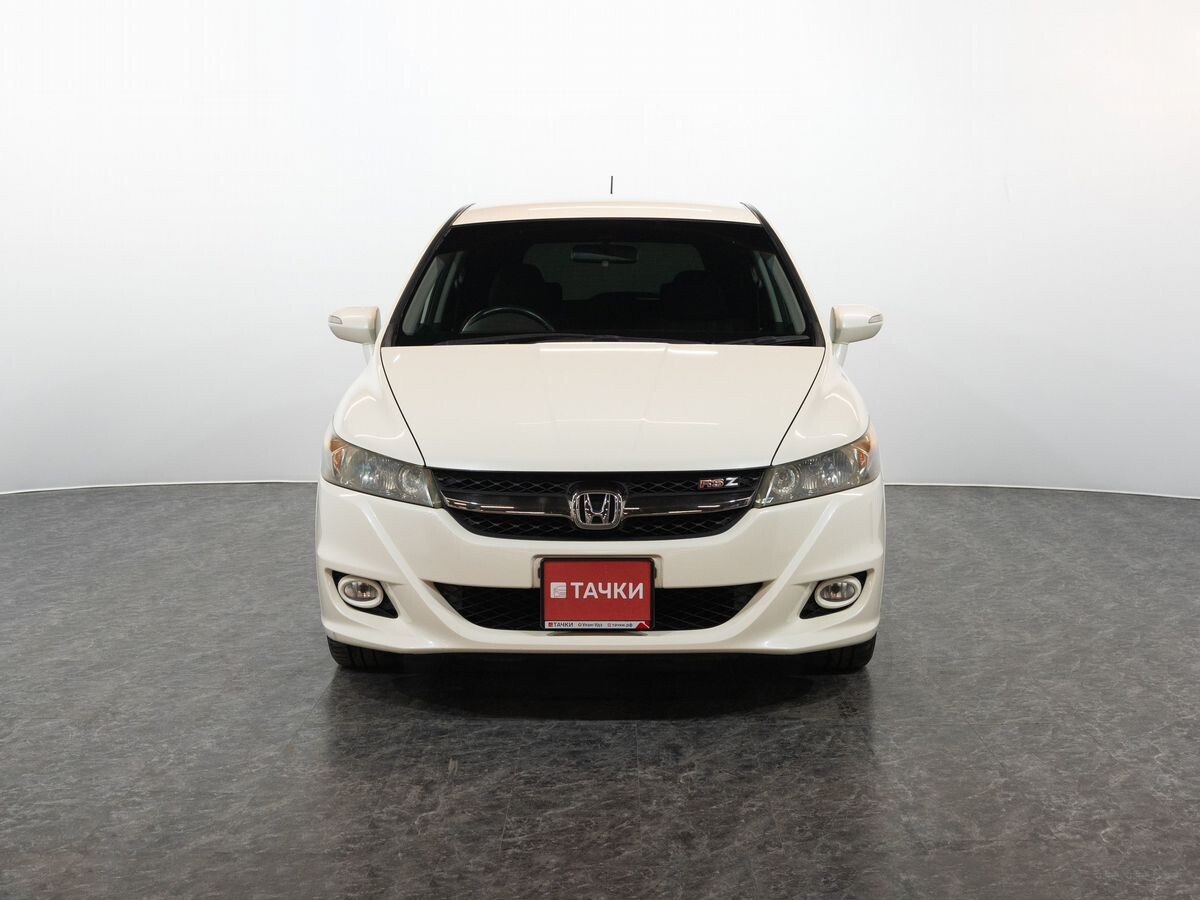 Honda Stream 2010 - фото автомобиля