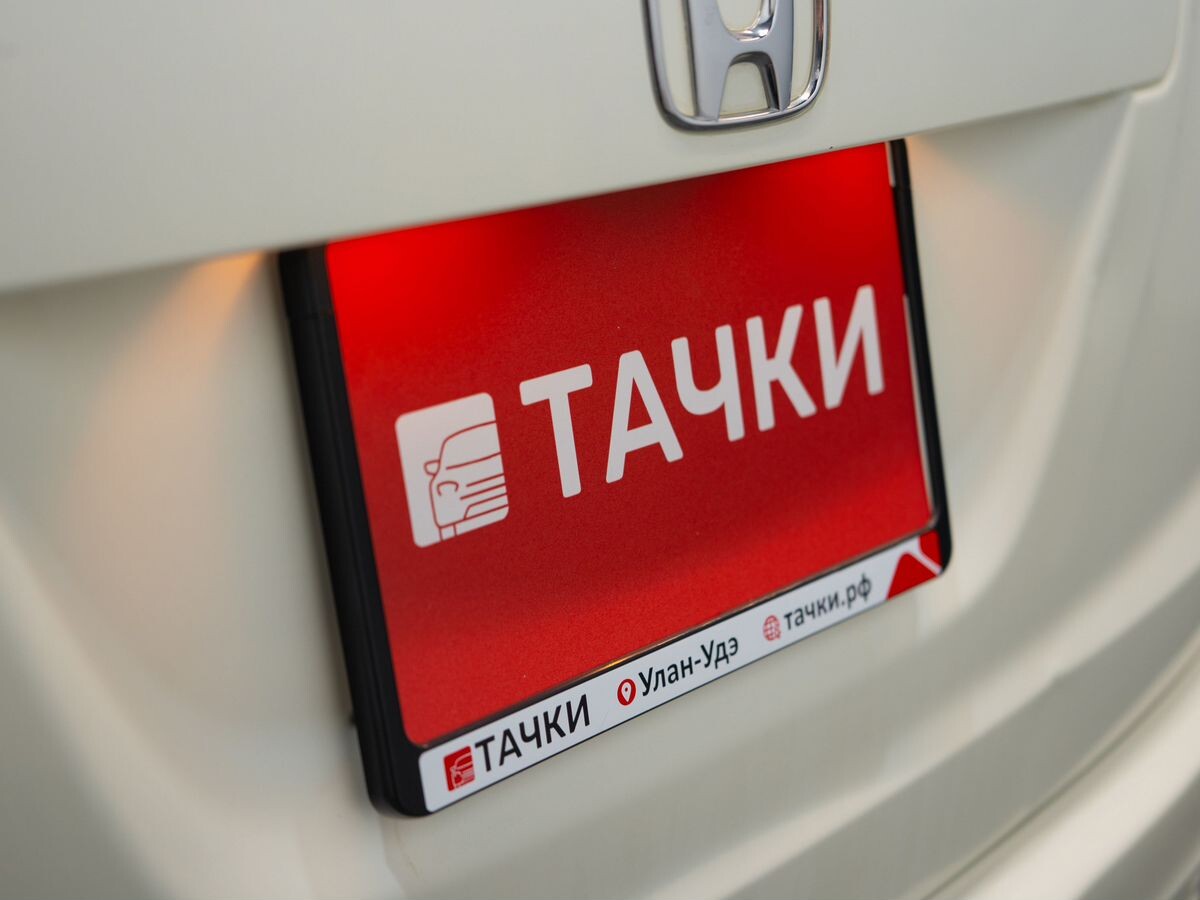 Honda Stream 2010 - фото автомобиля