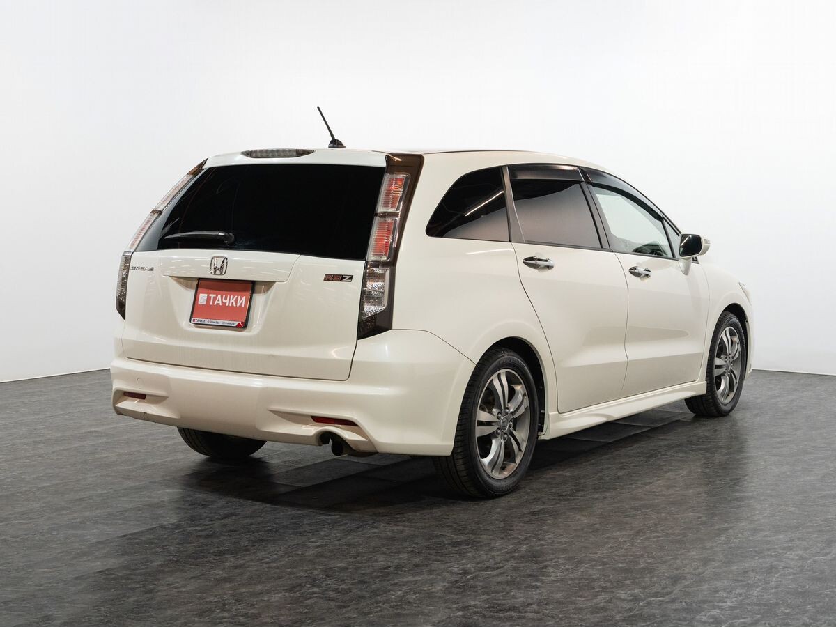 Honda Stream 2010 - фото автомобиля