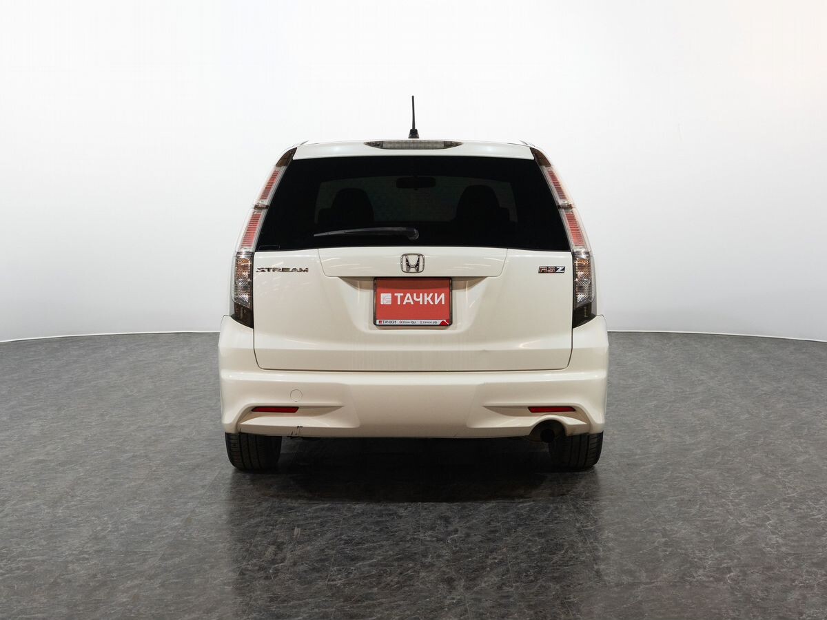 Honda Stream 2010 - фото автомобиля