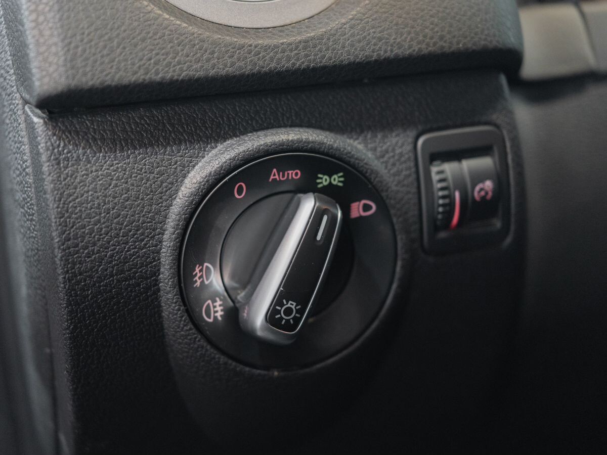Volkswagen Tiguan 2013 - фото автомобиля