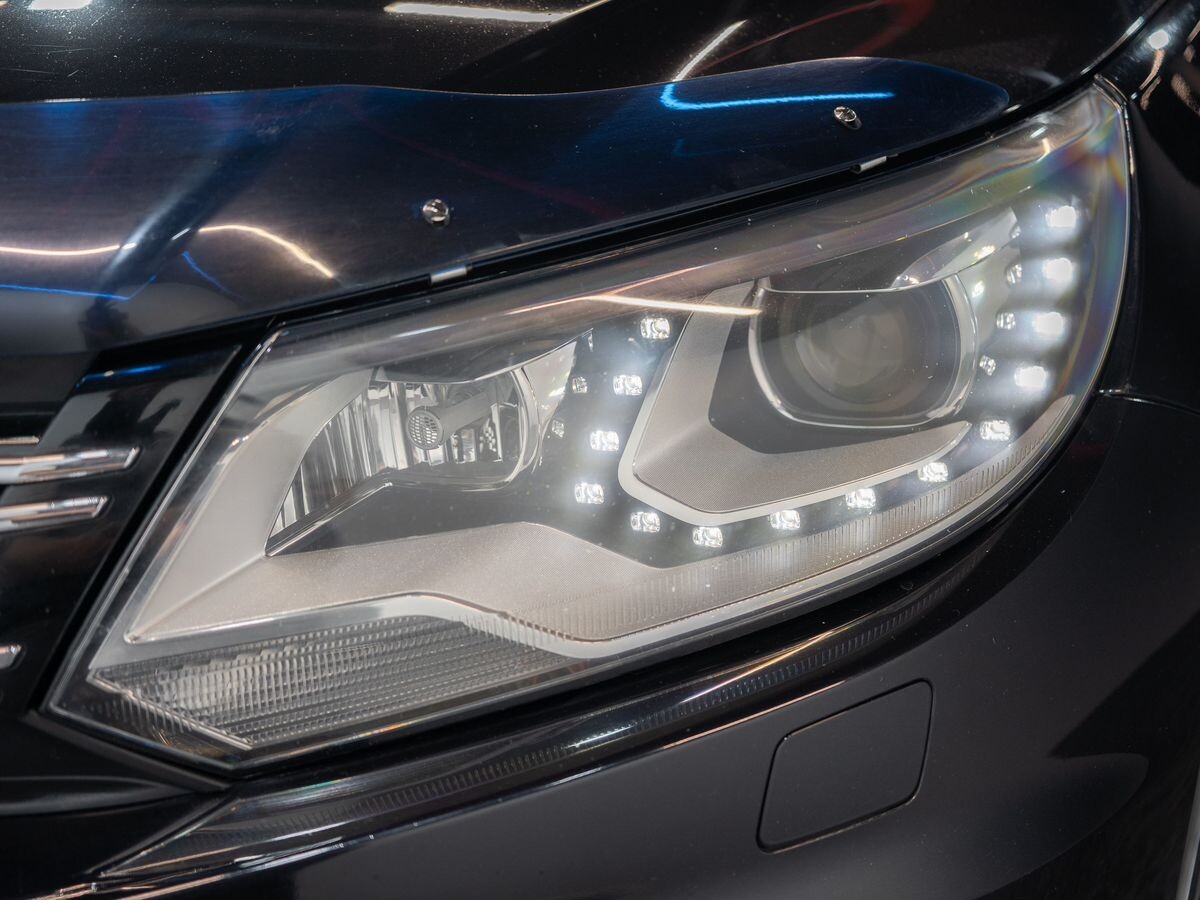 Volkswagen Tiguan 2013 - фото автомобиля