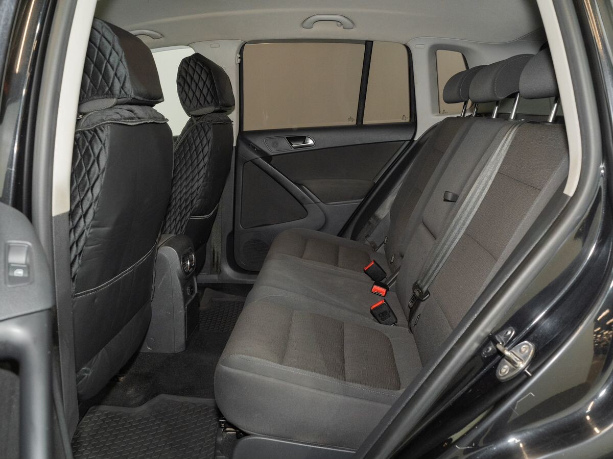 Volkswagen Tiguan 2013 - фото автомобиля