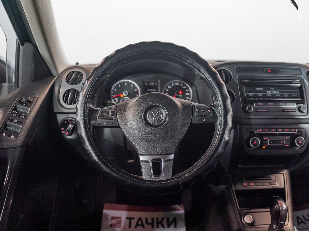 Volkswagen Tiguan 2013 - фото автомобиля