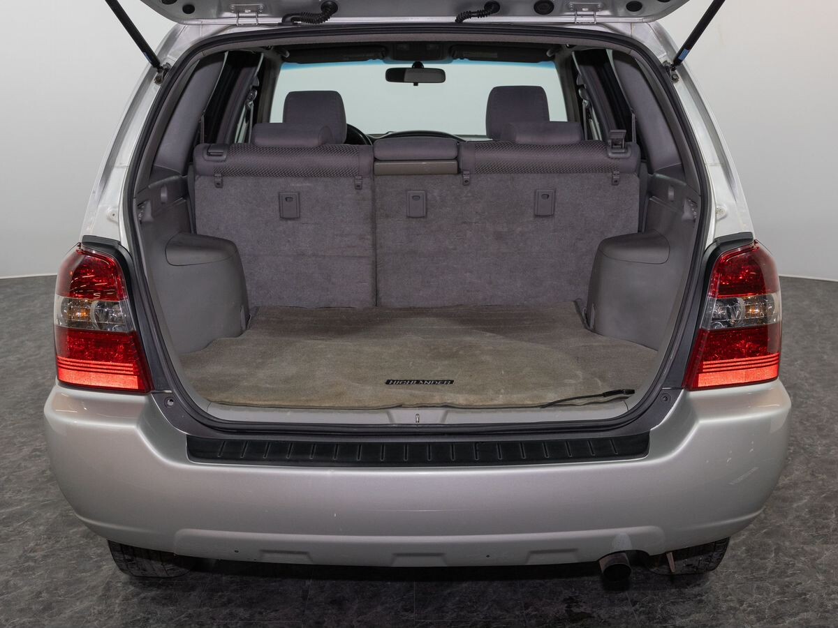 Toyota Highlander 2004 - фото автомобиля