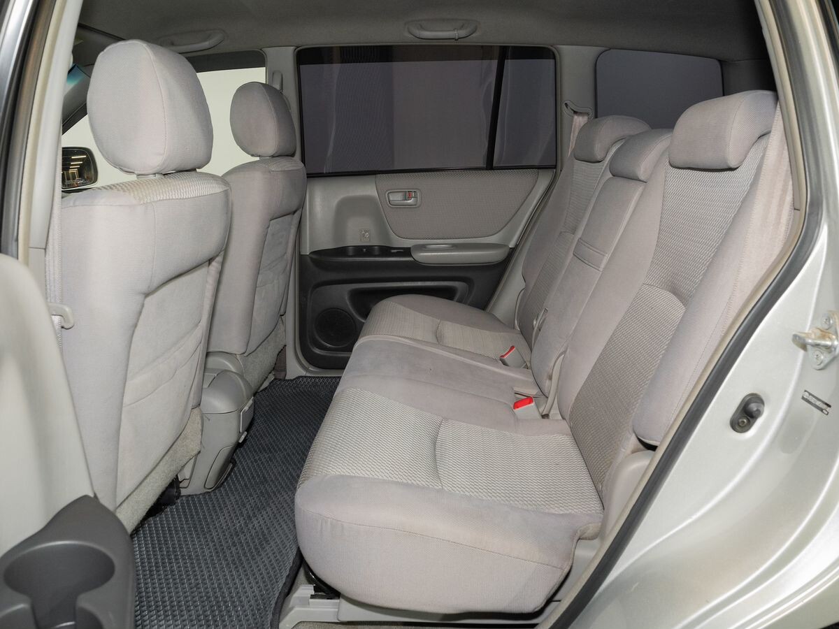 Toyota Highlander 2004 - фото автомобиля