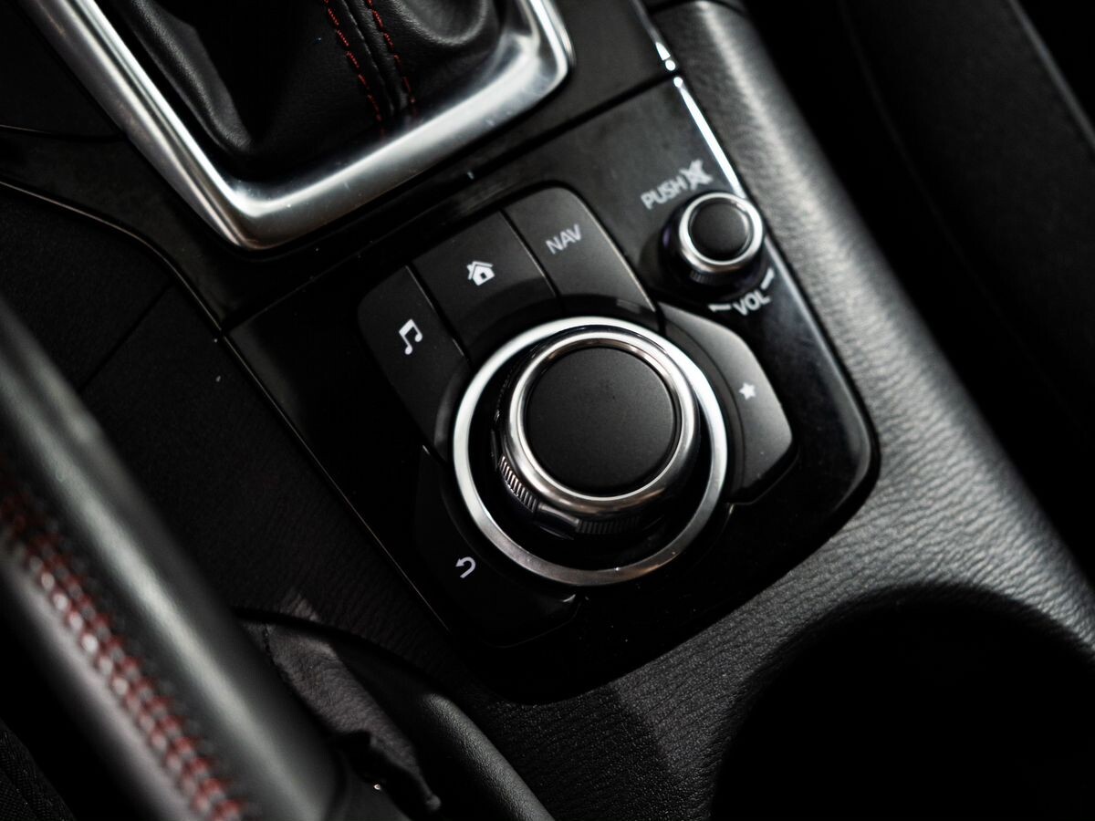 Mazda Mazda3 2014 - фото автомобиля