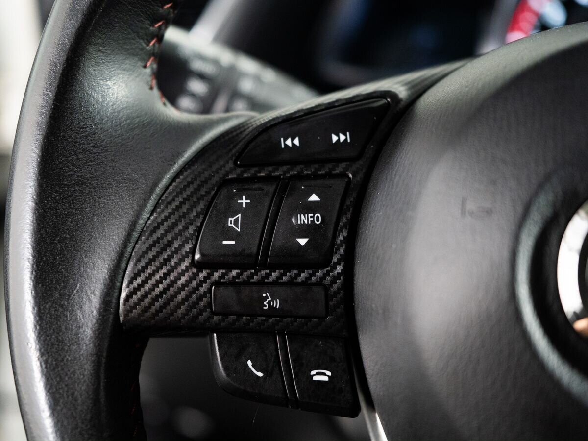 Mazda Mazda3 2014 - фото автомобиля