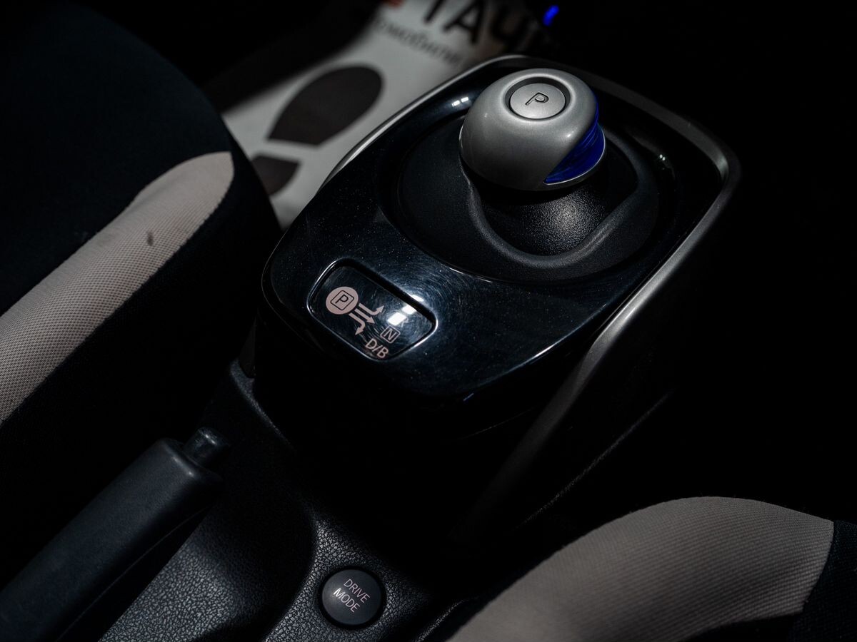 Nissan Note 2018 - фото автомобиля