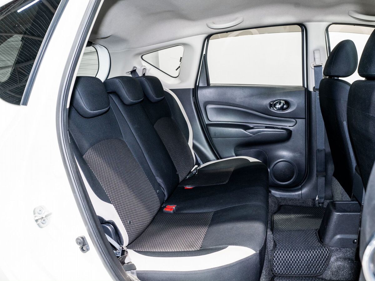 Nissan Note 2018 - фото автомобиля
