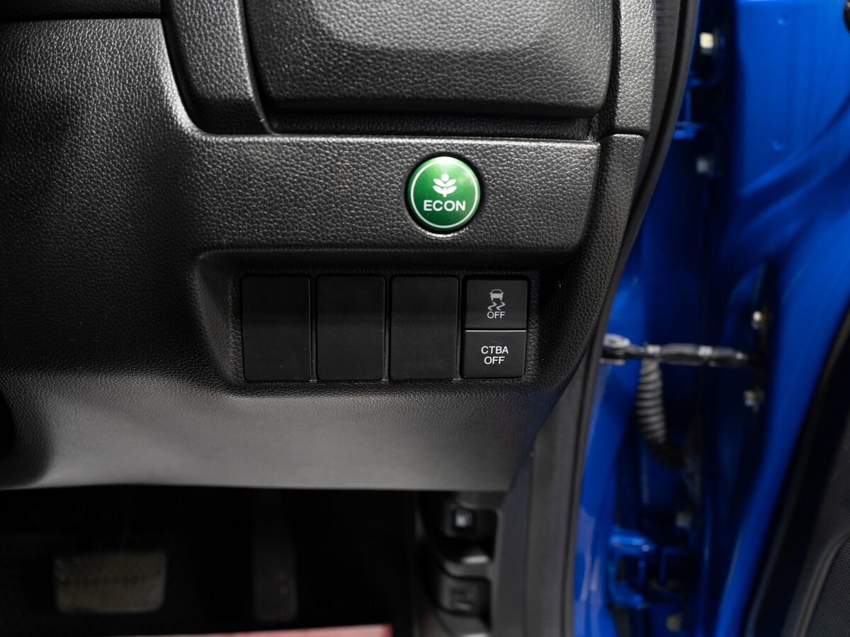 Honda Fit 2013 - фото автомобиля