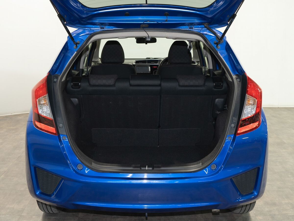 Honda Fit 2013 - фото автомобиля