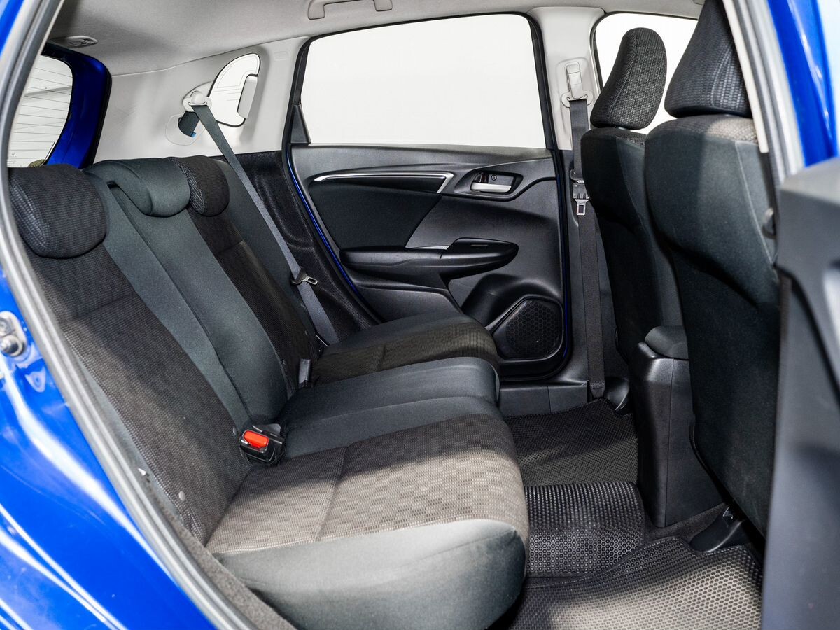 Honda Fit 2013 - фото автомобиля