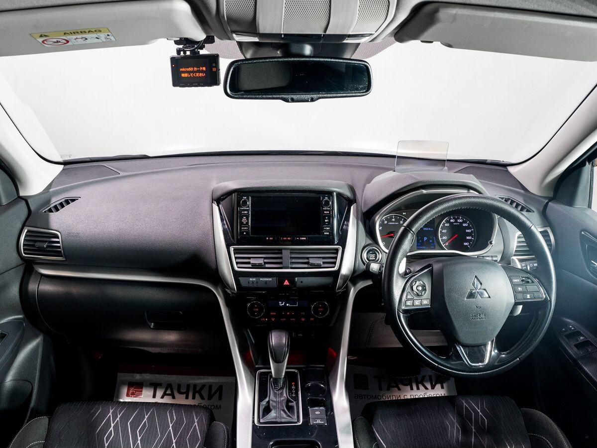 Mitsubishi Eclipse Cross 2018 - фото автомобиля