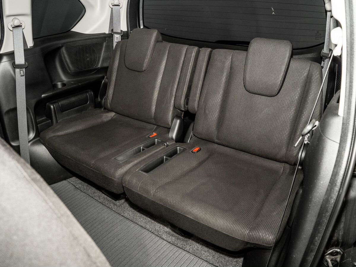 Honda Freed 2014 - фото автомобиля