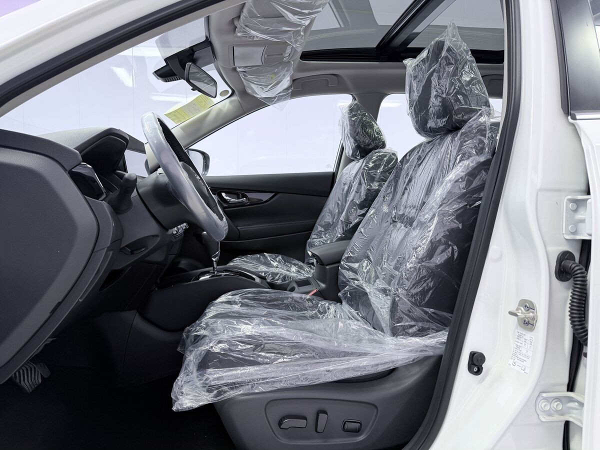 Nissan X-Trail 2026 - фото автомобиля