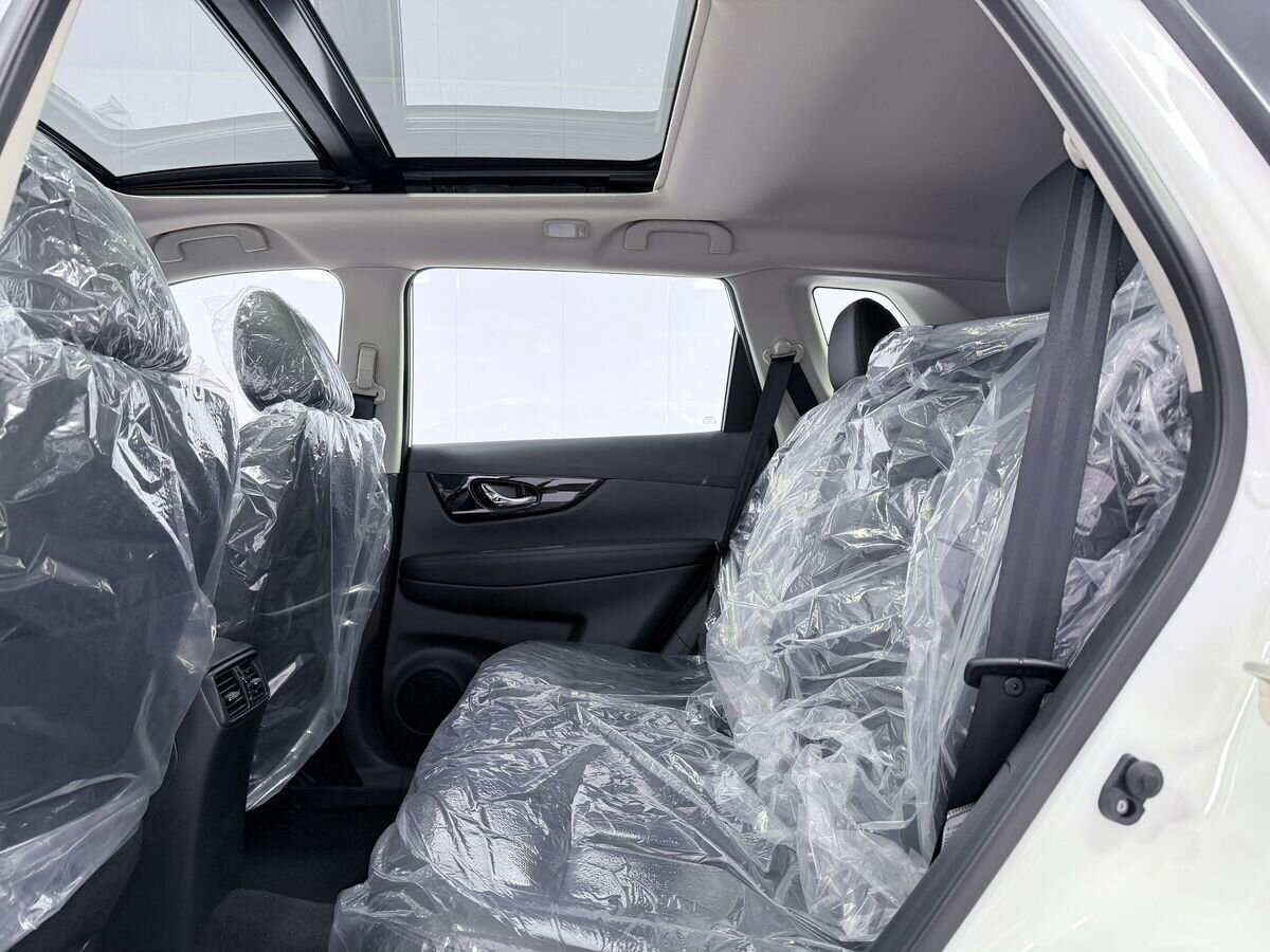 Nissan X-Trail 2026 - фото автомобиля