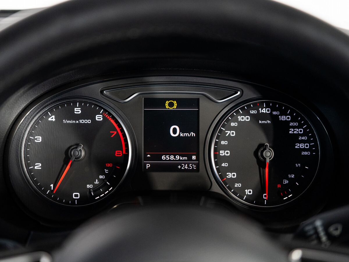 Audi A3 2014 - фото автомобиля