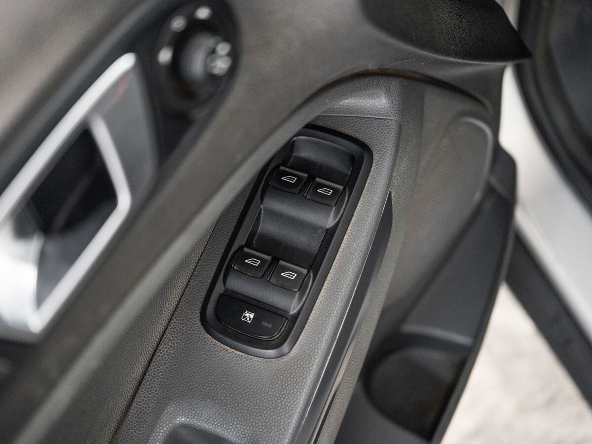 Ford EcoSport 2015 - фото автомобиля
