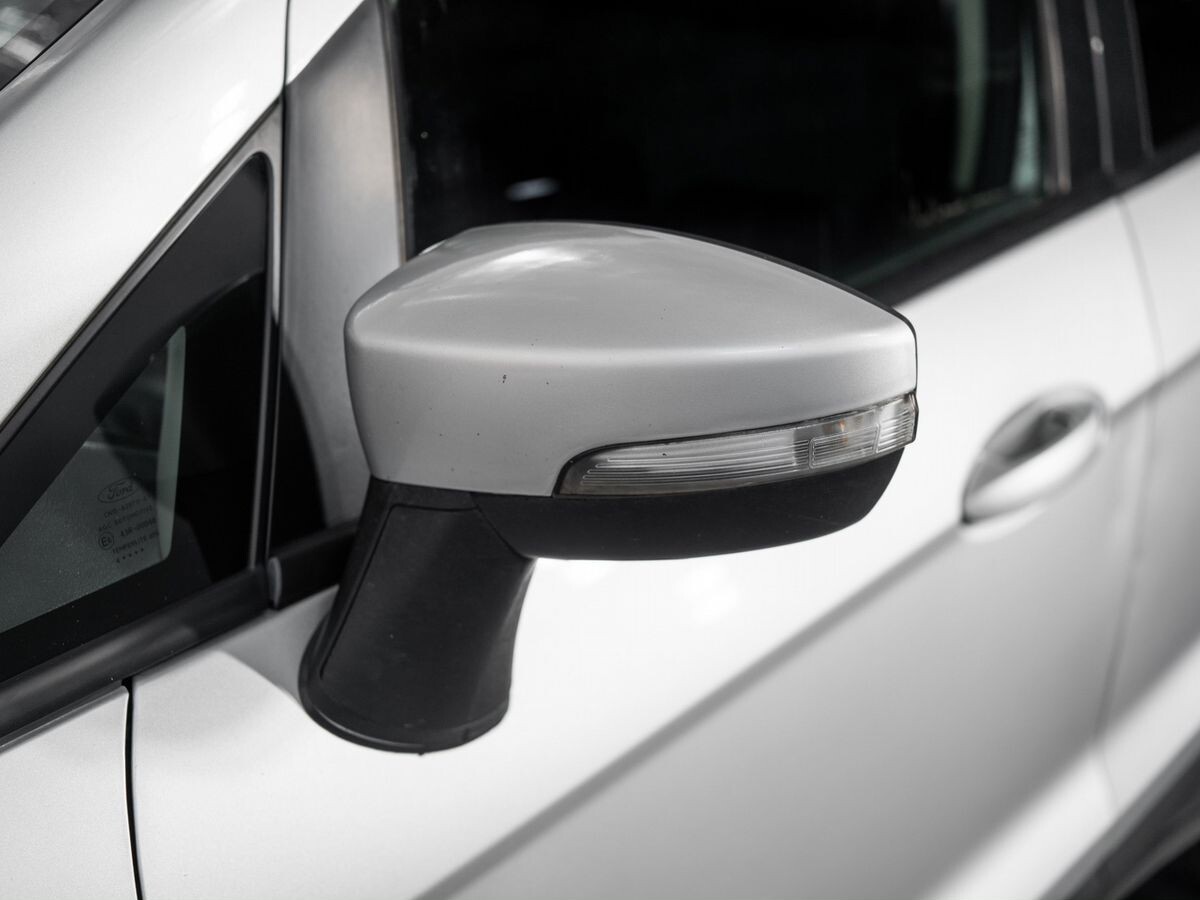Ford EcoSport 2015 - фото автомобиля