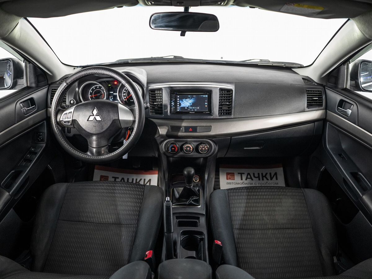 Mitsubishi Lancer 2012 - фото автомобиля