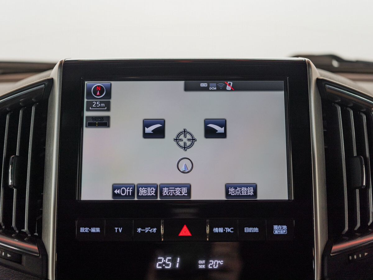 Toyota Land Cruiser 2018 - фото автомобиля
