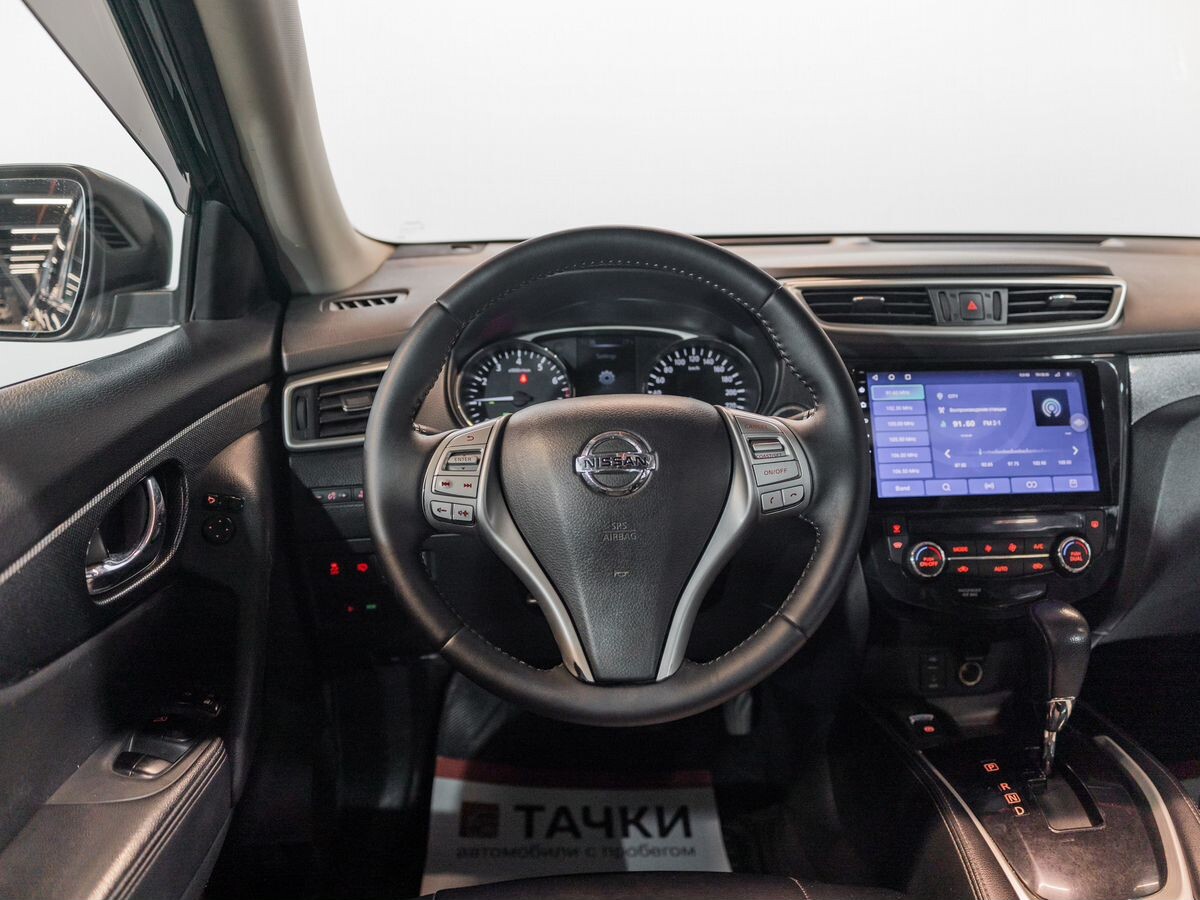 Nissan X-Trail 2015 - фото автомобиля
