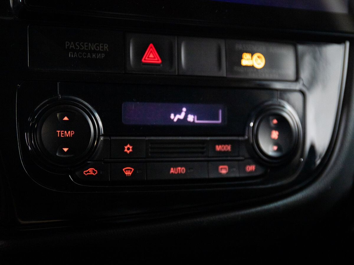 Mitsubishi Outlander 2013 - фото автомобиля