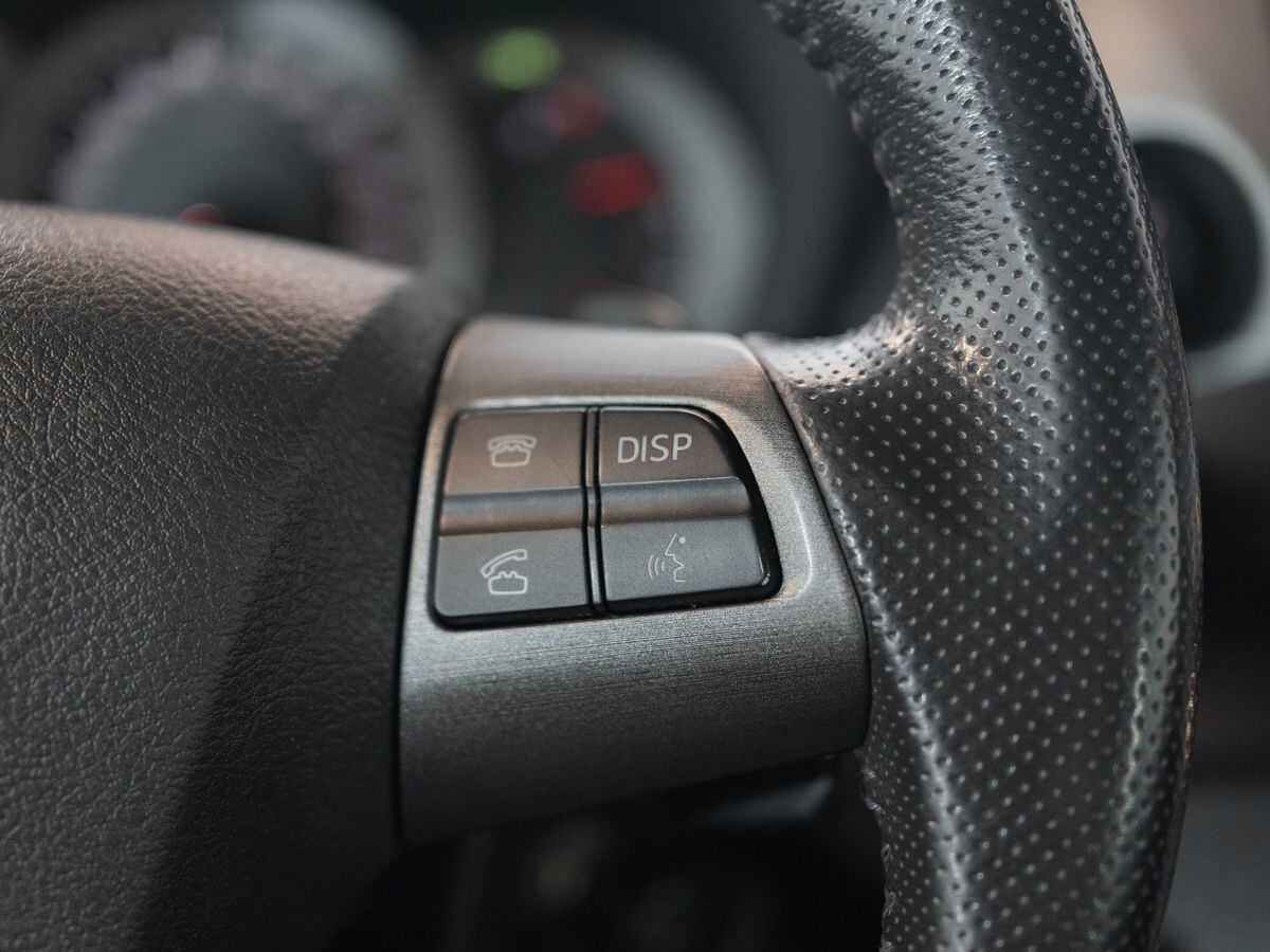 Toyota RAV4 2011 - фото автомобиля