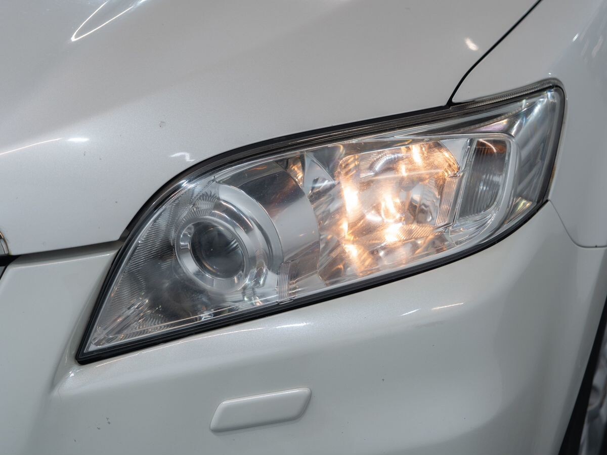 Toyota RAV4 2011 - фото автомобиля