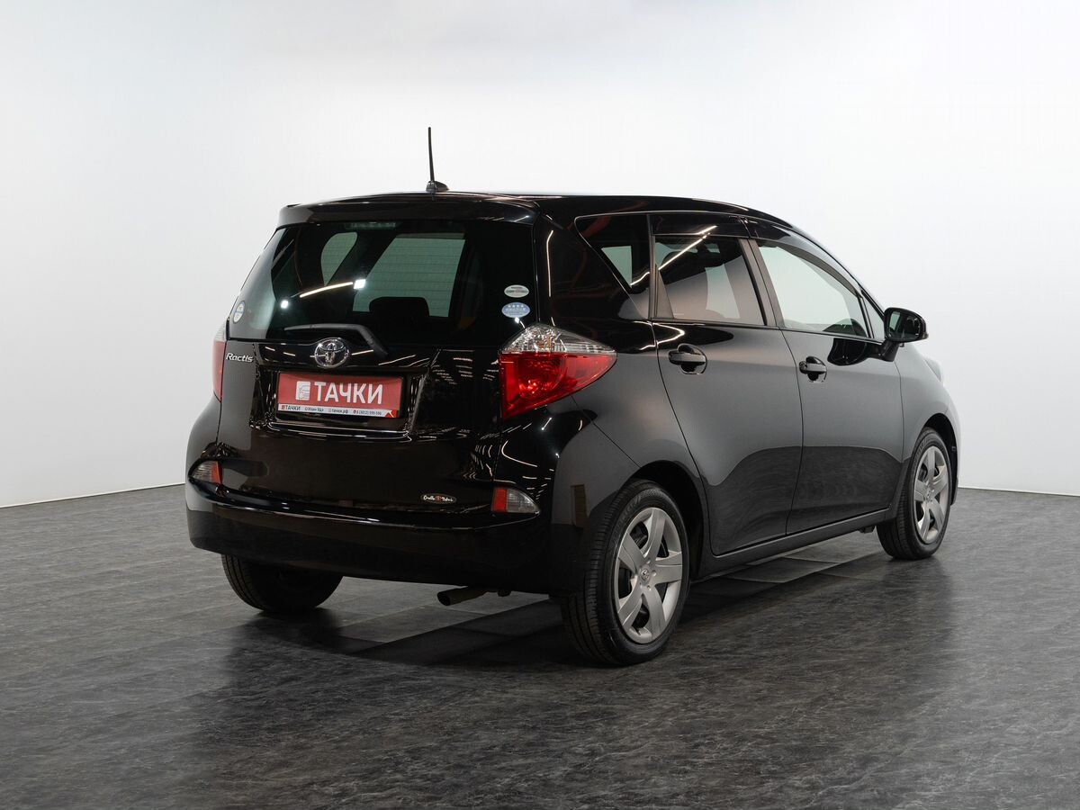 Toyota Ractis 2011 - фото автомобиля
