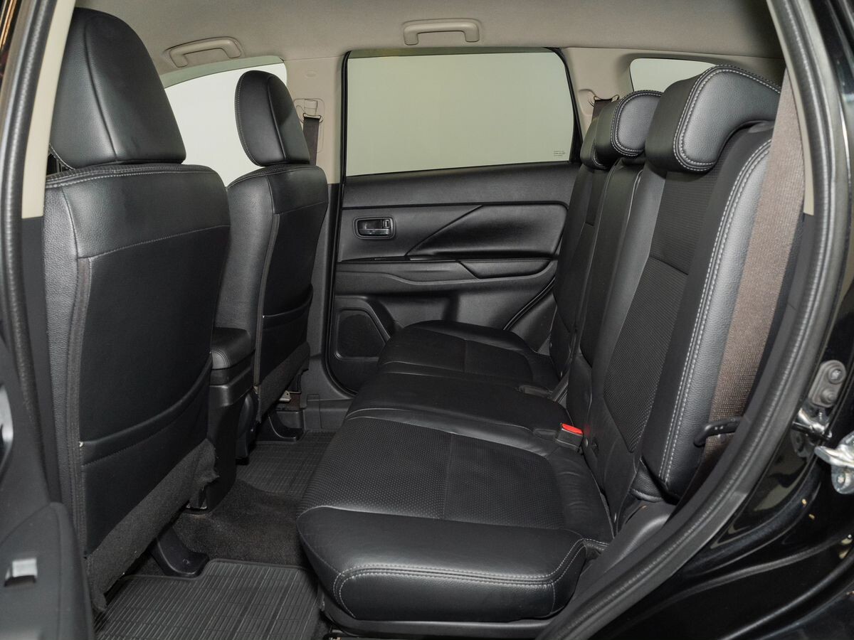 Mitsubishi Outlander 2013 - фото автомобиля